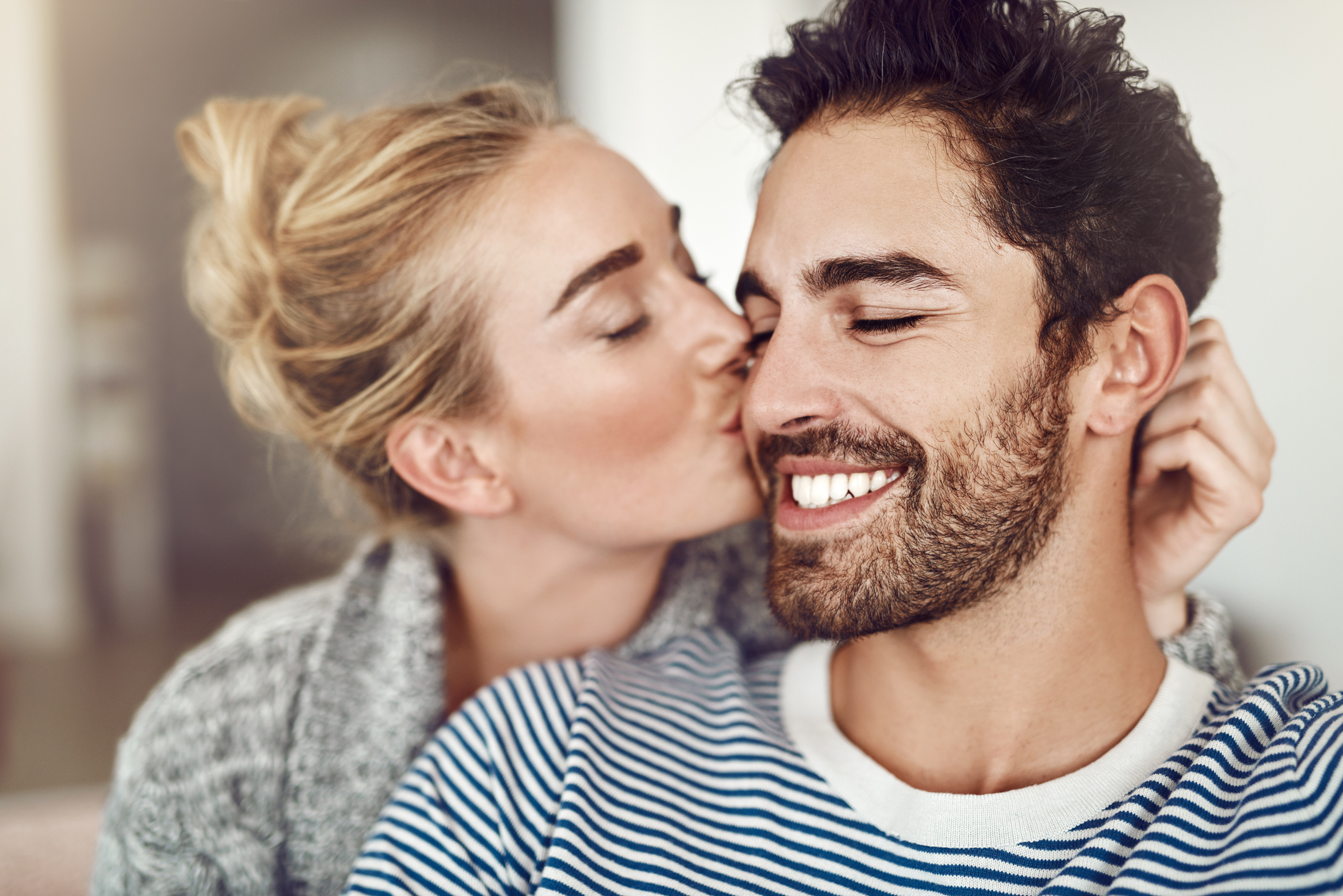 14 Tips to Make a Girl Fall in Love with You